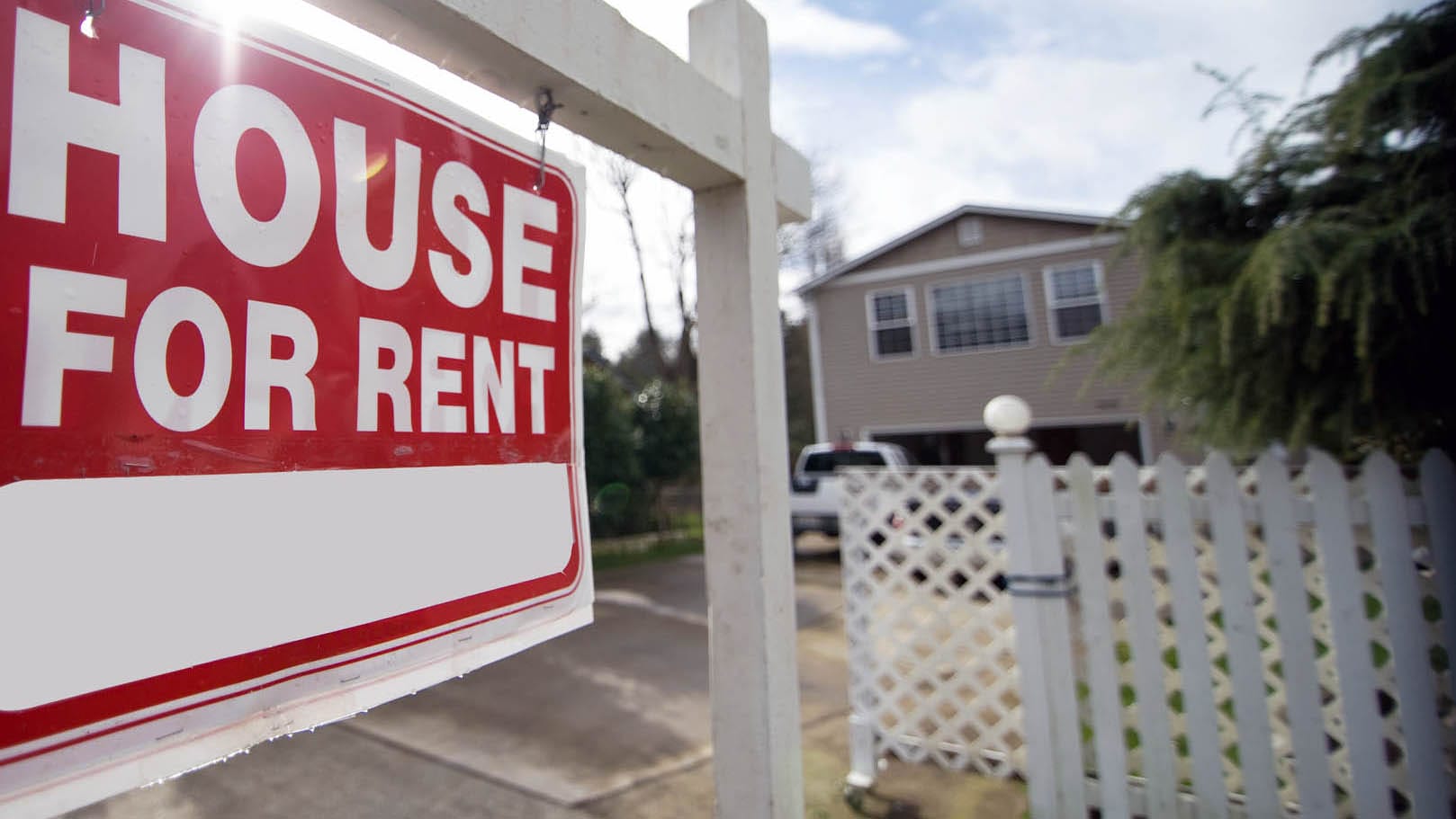 House for rent sign